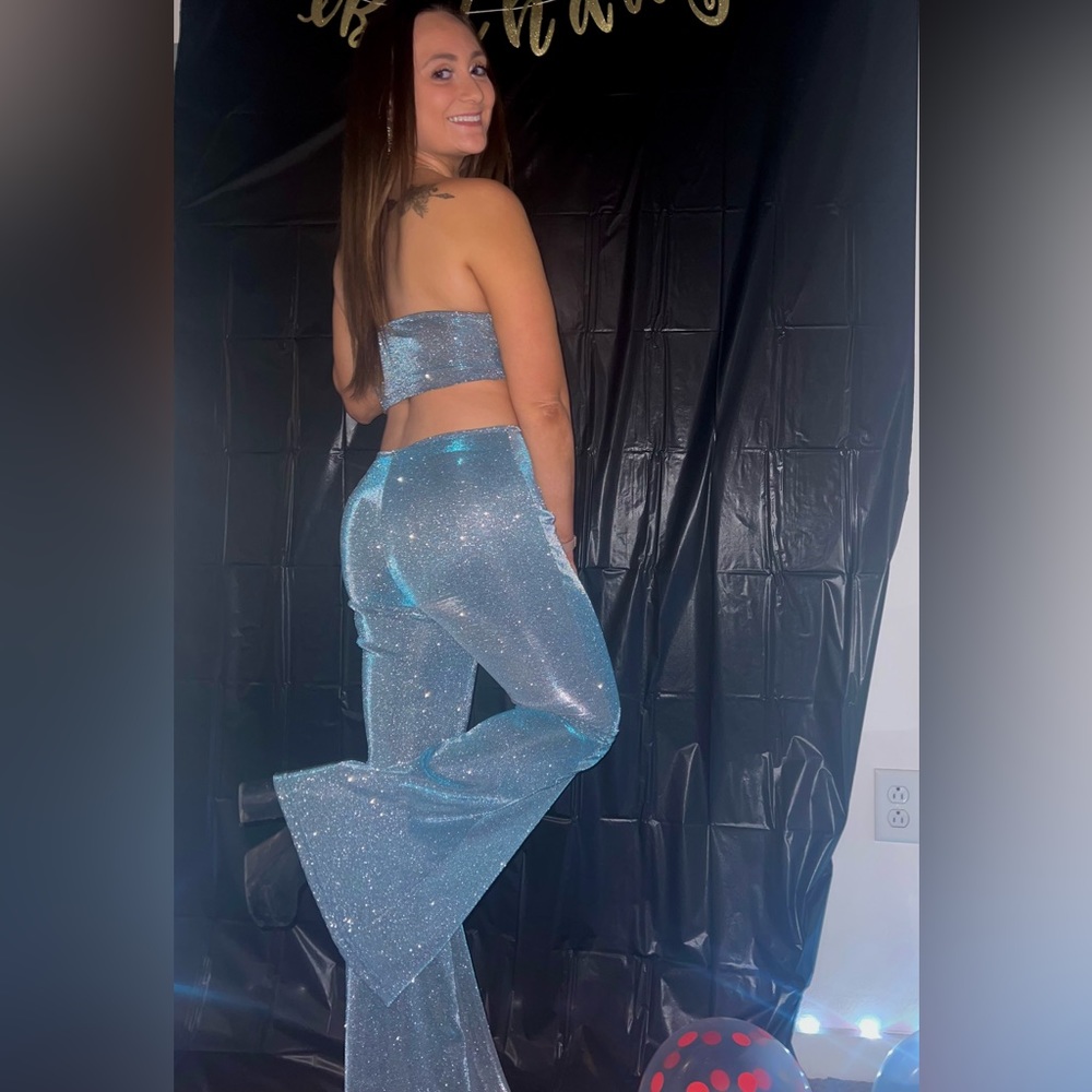 Medium Sparkly 2 piece